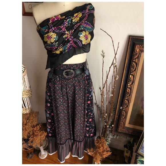 Yessive Dresses & Skirts - Vintage Western style Cotton Novelty circle skirt